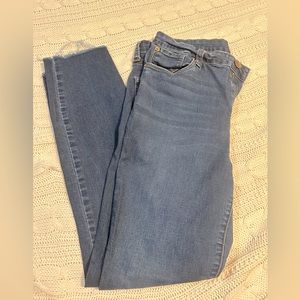 Ankle cropped skinny jeans size 31